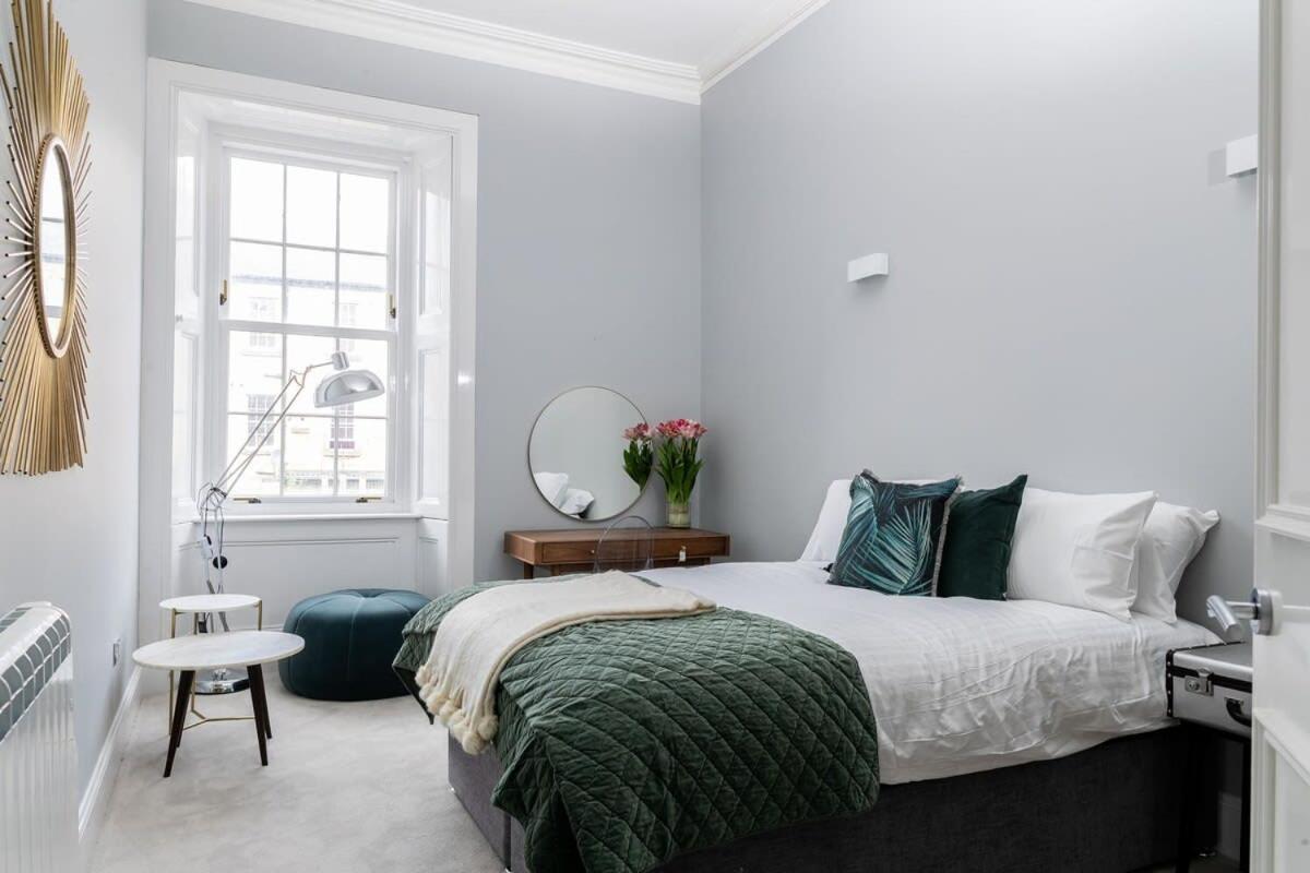 Beautiful 4 Bed Flat In Perfect Central Location Glasgow Bagian luar foto